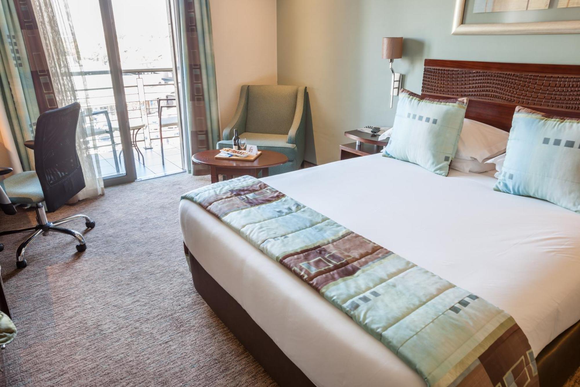 City Lodge Hotel Lynnwood Pretoria Room photo